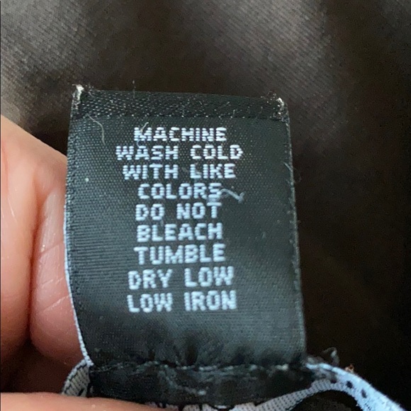 Luciano Dante ladies size small blouse. great shpe - Picture 8 of 8